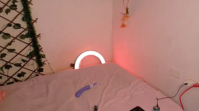 -Camila_ Live XXX-Chat