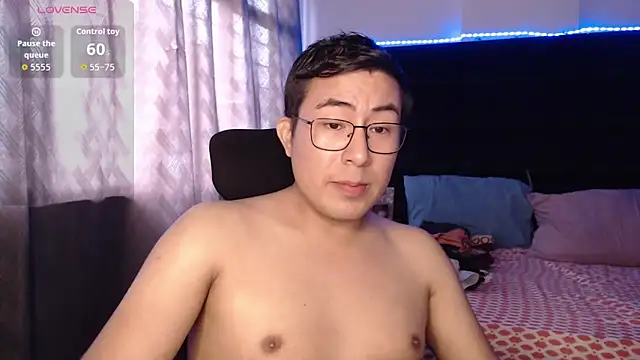 andrewmhilton_のウェブカメラショー