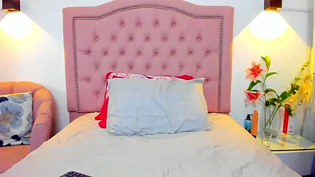 Chat +18 de Paulynavera ao vivo