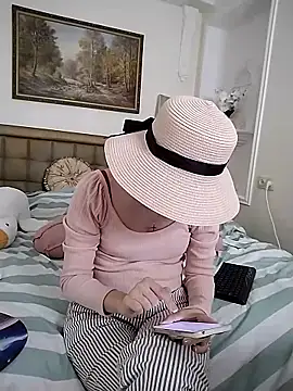 Chatroom XXX en direct de Iren