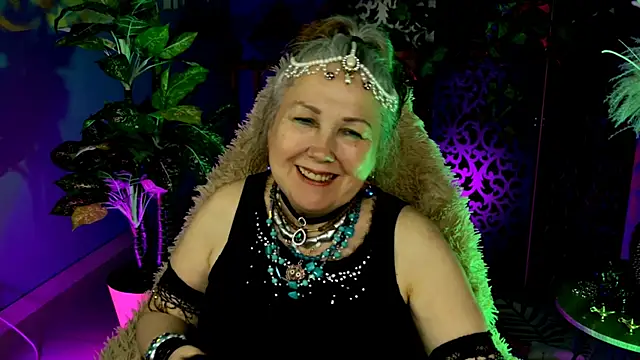 LilaMaharani élő XXX-chatje