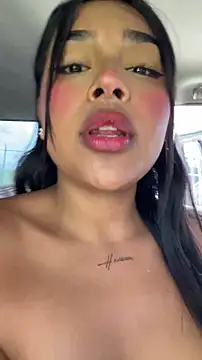 Mariangel_11 Adlı Modelin Canlı XXX Sohbeti