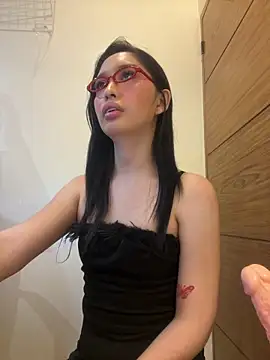 goddess_athena69 Adlı Modelin Web Kamerası Şovu