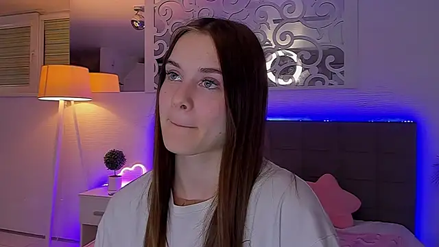 LuisaClover Live XXX-chat