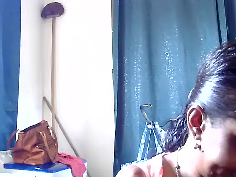 Ansh1307: онлайн-секс-чат