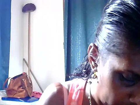 Ansh1307's Live XXX Chat