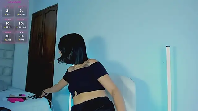 Czat XXX na żywo – HollyGrey_