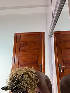 دردشة Nottynadiaa الجنسية المباشرة