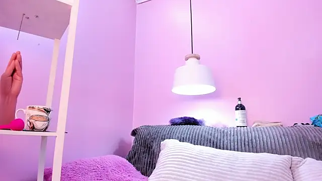 Czat XXX na żywo – Hiyakasudere