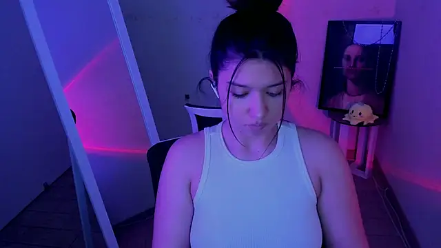 Sandra_Curly Obrolan Langsung XXX