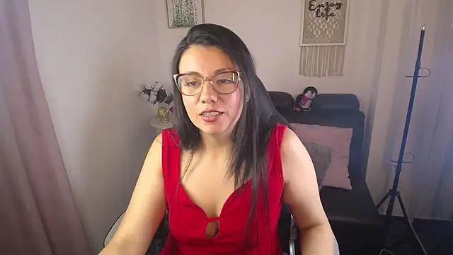 Czat XXX na żywo – QueenRose94