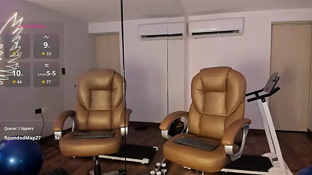 _TaylorBlack Adlı Modelin Canlı XXX Sohbeti