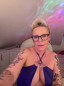 German_Milf's Webcam Show