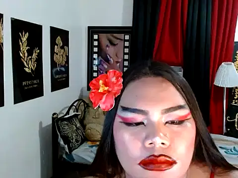 TSbrianaHugeCock Webcam Show