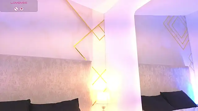 Megan-8 Live XXX-Chat