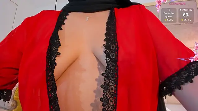 _anjum_ élő XXX-chatje