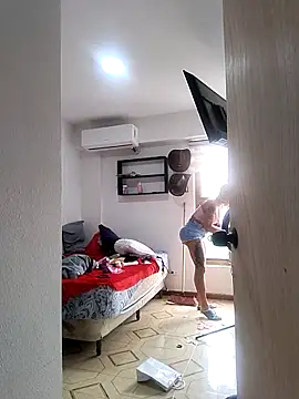 Alison_fitness élő XXX-chatje