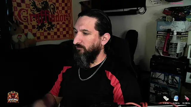 Pokazy przed kamerką – DevilPup75_