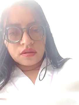 SOFI__10 élő XXX-chatje