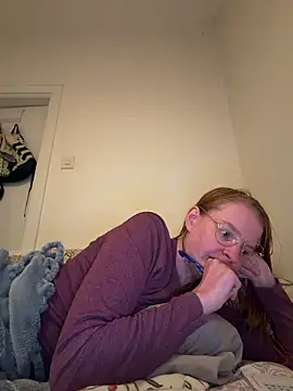 jannis1992 Adlı Modelin Canlı XXX Sohbeti