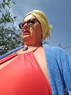 แชท XXX สดของ Hot-Muci