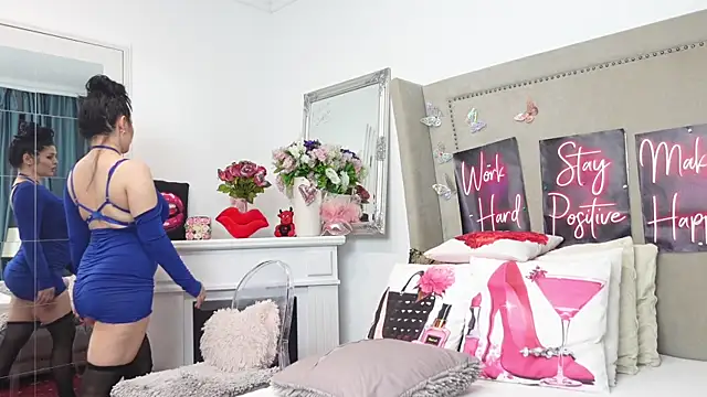 LexyRene: онлайн-секс-чат