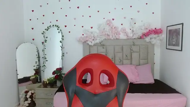 Caius_fox Webcam show