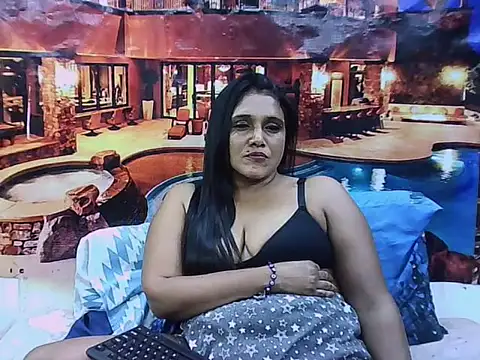 XXX chat uživo modela IndianSexyLady20