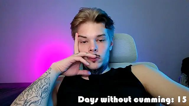 DENIS_HERE Live XXX-Chat