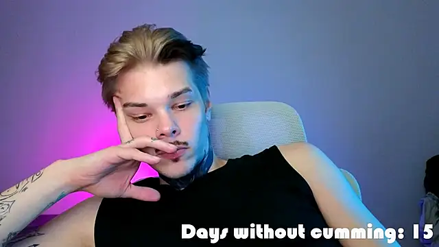 Czat XXX na żywo – DENIS_HERE