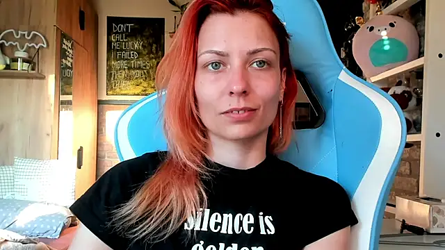 karo123421's Live XXX Chat