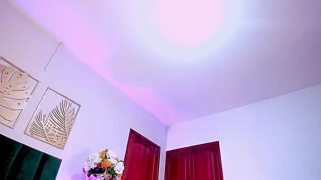 SeleneLujanのライブXXXチャット