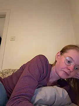 jannis1992 Adlı Modelin Canlı XXX Sohbeti