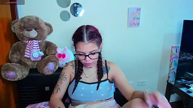 Chat XXX Live Ema__Luna