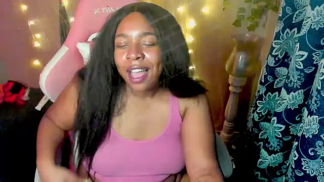 Chat XXX Live Goddess_MercedesRedd