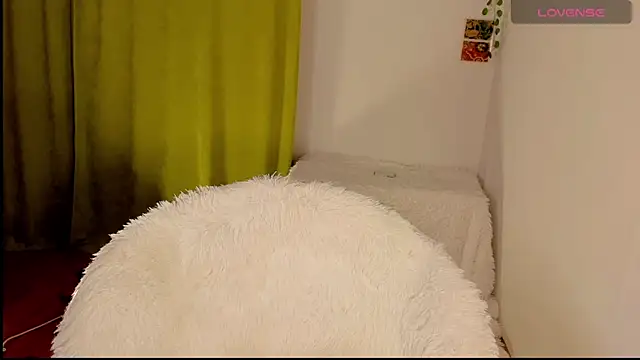 morning_kiss' Live XXX Chat