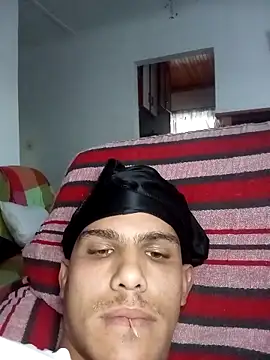 daddys_home69 Adlı Modelin Web Kamerası Şovu