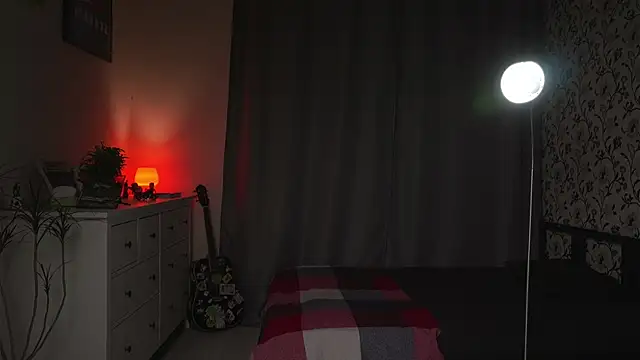 دردشة PixieMeow_ الجنسية المباشرة