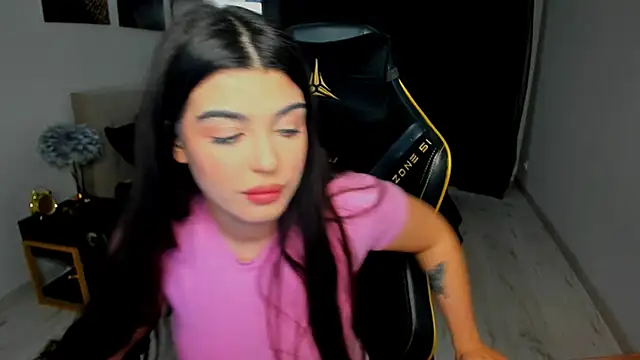 AlluringAriel – Naživo XXX chat