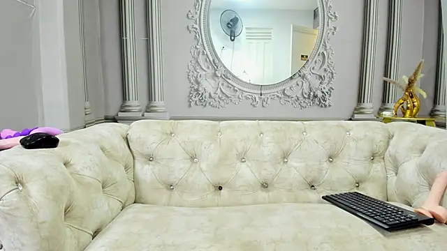 ariana_pocahontas – Naživo XXX chat