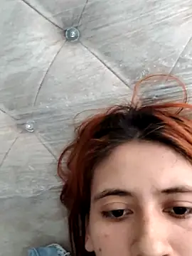 Sasha_Red_ – Naživo XXX chat