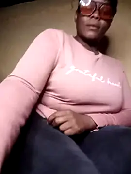 SQUITBOOTY – Naživo XXX chat