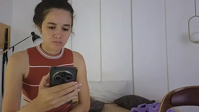 Show de sexychanell_18 na webcam