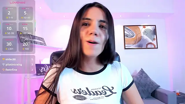 martina_mancini's Live XXX Chat