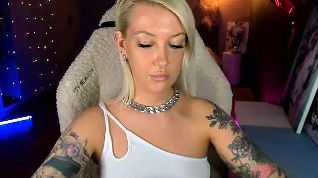 Chat XXX Live tykioty_Miley