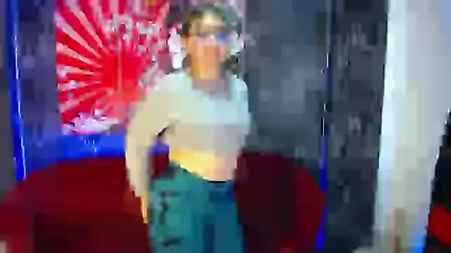 Chat XXX Live conniejames_m