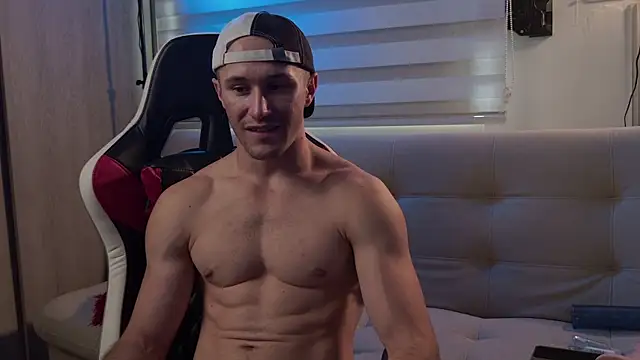 AxelFairchaild Show Webcam