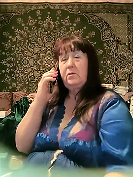 CrystalLime6411 Show Webcam