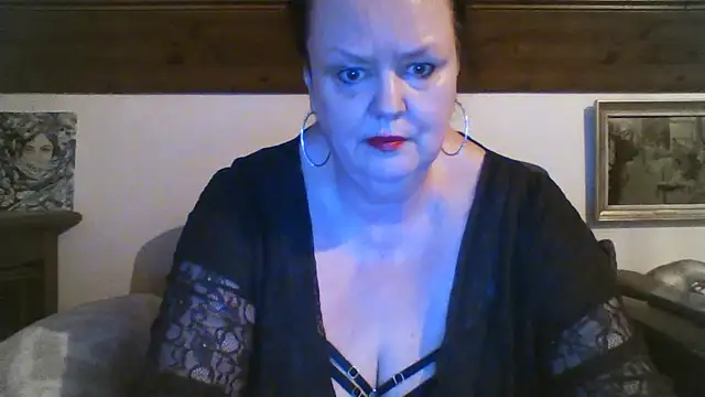 TiffanyMature's Live XXX Chat