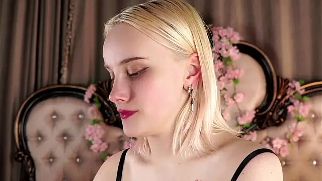 Chat XXX Live KirstinMcgeady